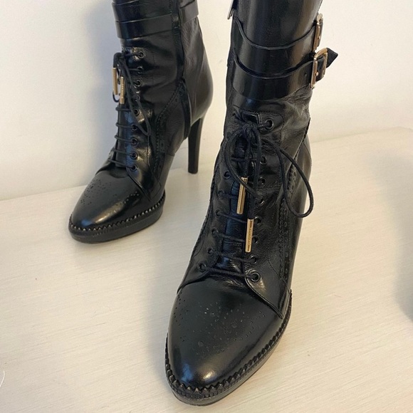 Burberry black leather Brogue Manners 100 platform ankle boot, booties! Size 37! - Picture 2 of 3